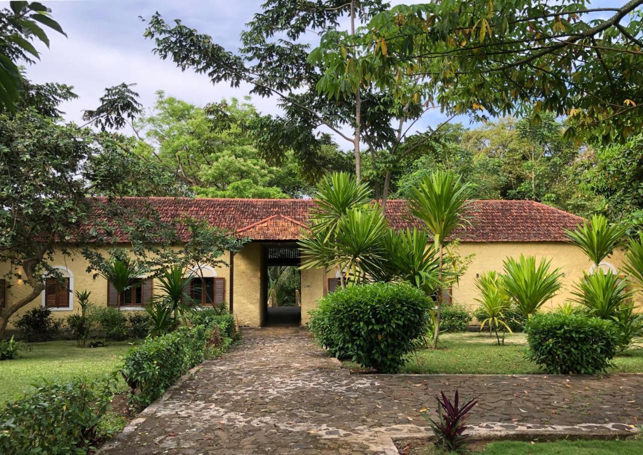 Roça Belo Monte Hotel Santo António Extérieur photo